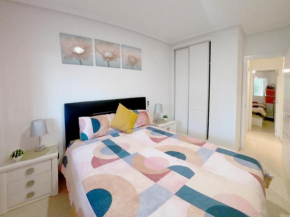 Beautiful 2-Bed Apartment on the Orihuela Costa